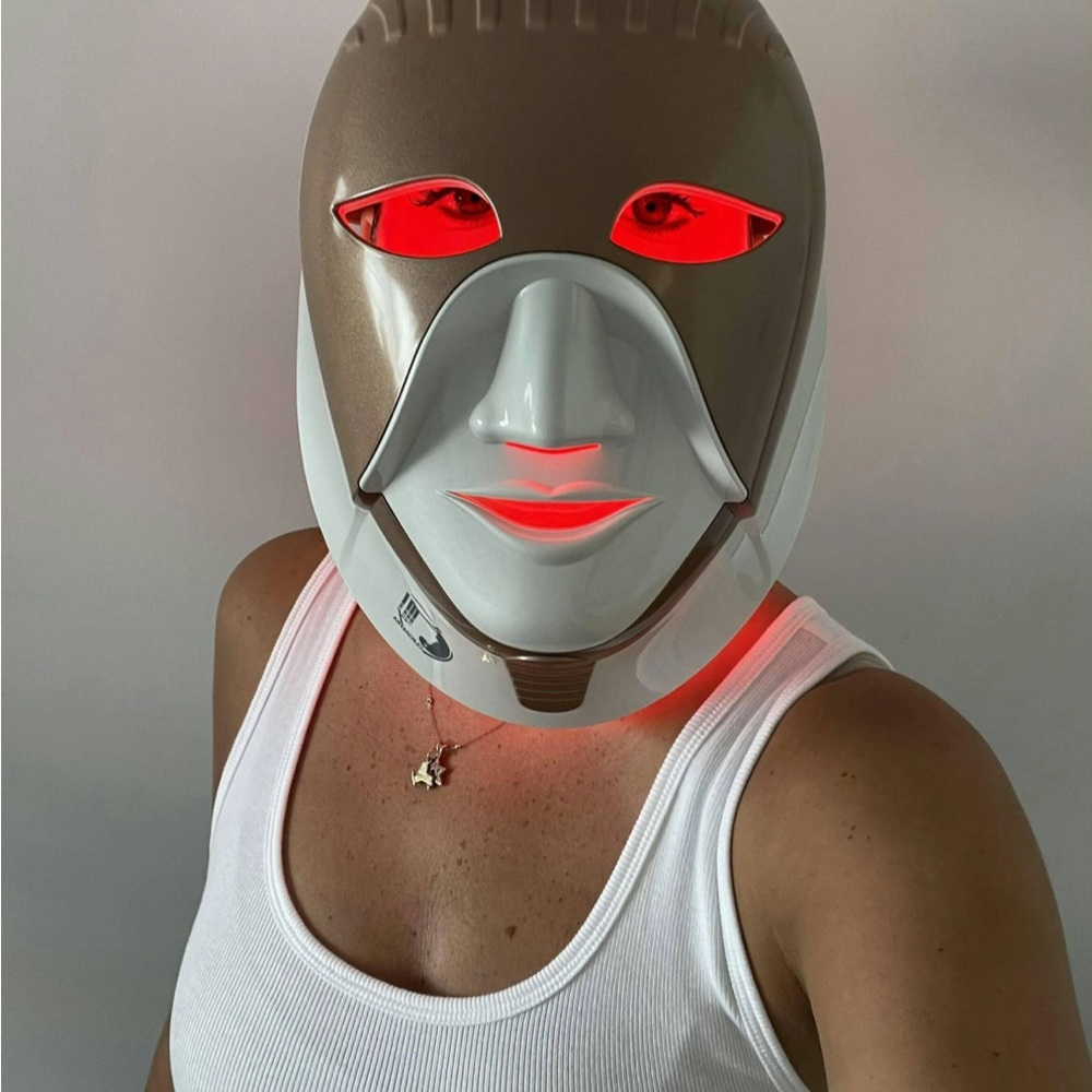 Cleopatra LED light Mask